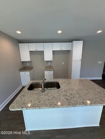 $1,850 | 1120 West Massachusetts Avenue, Southern Pines, NC 28387