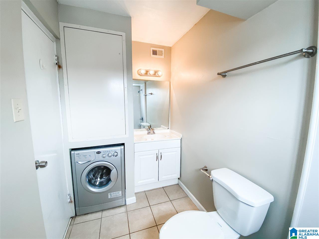 2990 Rhodes Circle South, Unit 208 Birmingham, AL 35205 - Photo 12 of 15
