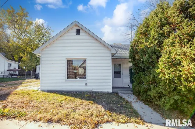 $45,000 | 476 Baxter Court, Canton, IL 61520