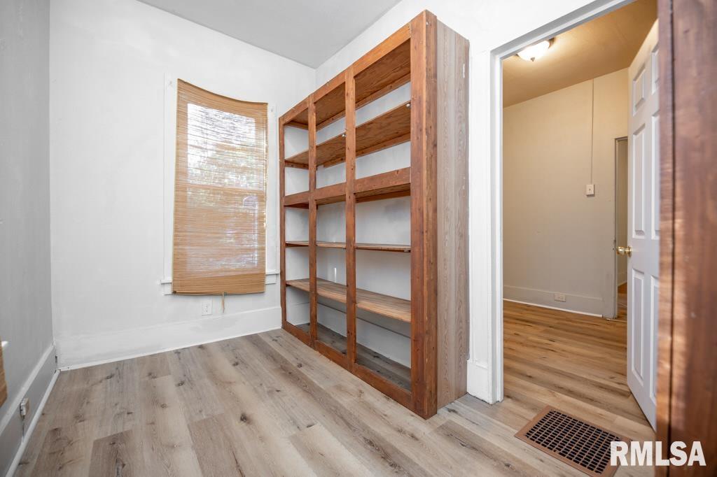 476 Baxter Court Canton, IL 61520 - Photo 20 of 26