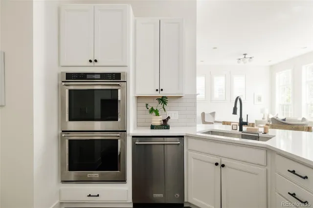 $899,500 | 7362 East 8th Place, Denver, CO 80230