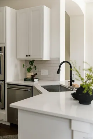 $899,500 | 7362 East 8th Place, Denver, CO 80230