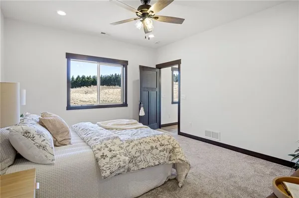 $299,900 | 3357 Iris Drive, Eau Claire, WI 54703