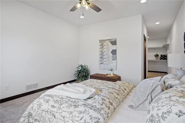 $299,900 | 3357 Iris Drive, Eau Claire, WI 54703