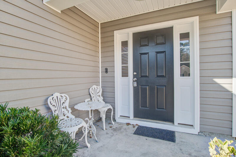 167 Brittondale Road Summerville, SC 29485 - Photo 3 of 19 167 (3)