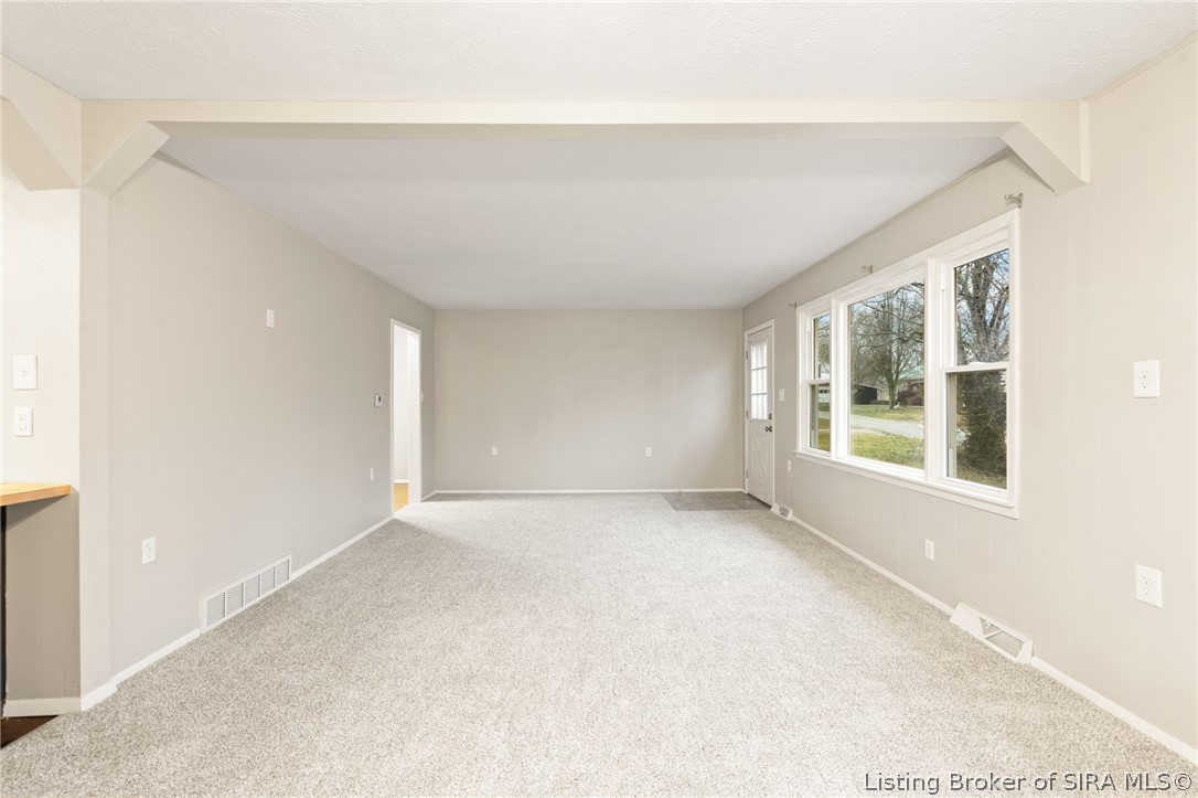 436 St Joe Road East Sellersburg, IN 47172 - Photo 13 of 44