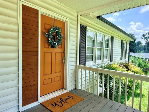 $2,100 | 2363 Beverly Lane, Marietta, GA 30060