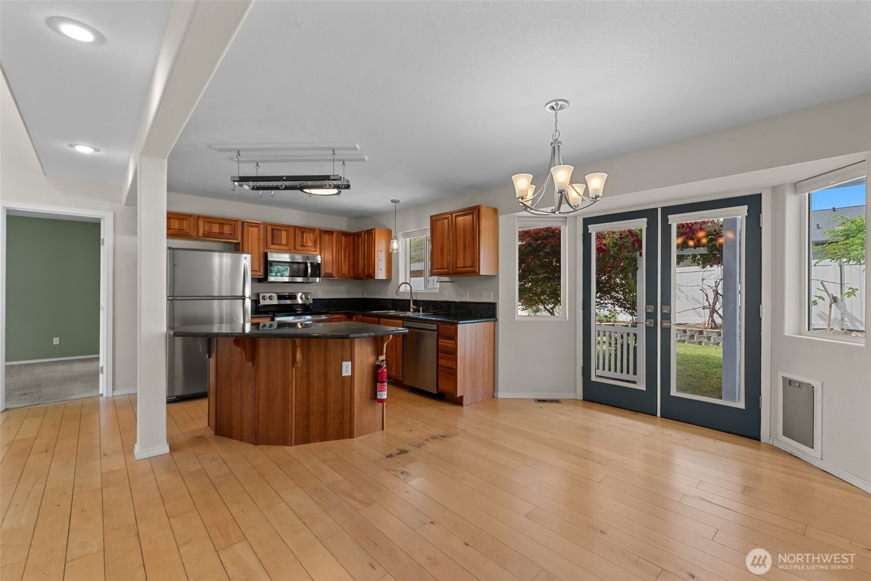 1516 Rex Road Wenatchee, WA 98801 - Photo 8 of 32