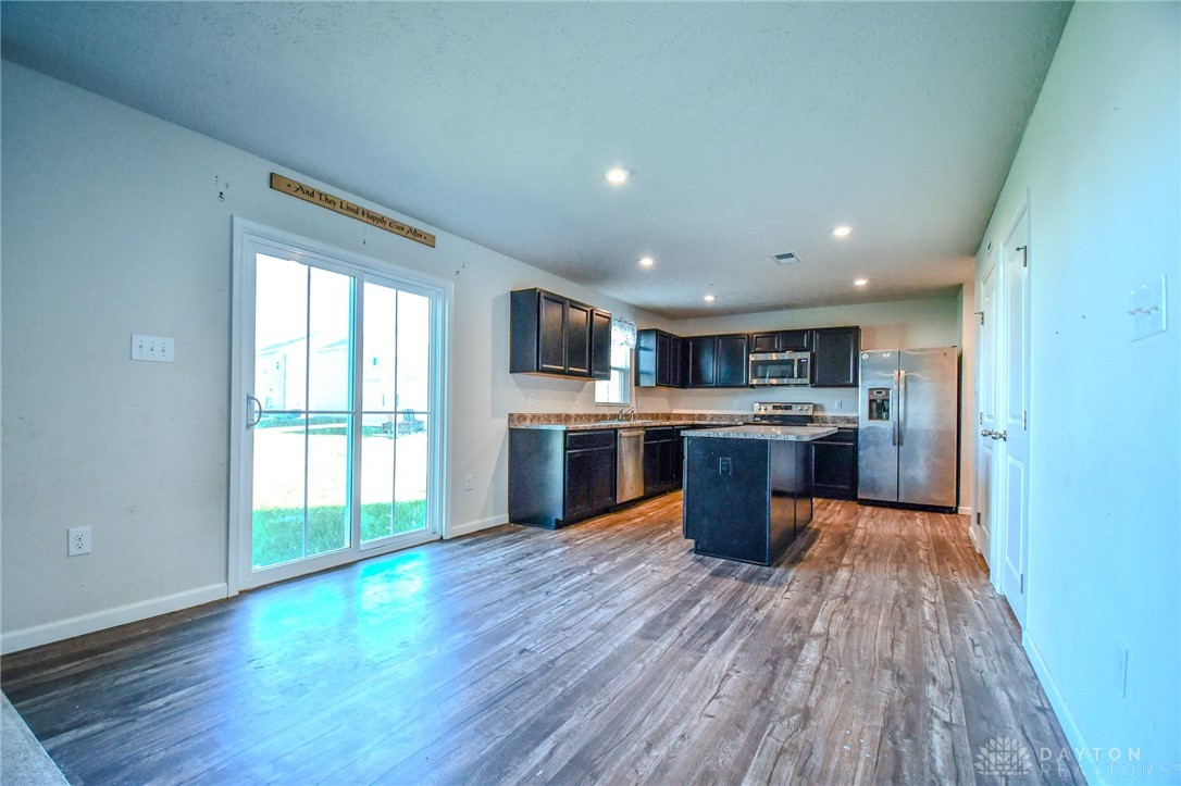 216 South Tuttle Road Springfield, OH 45505 - Photo 17 of 38