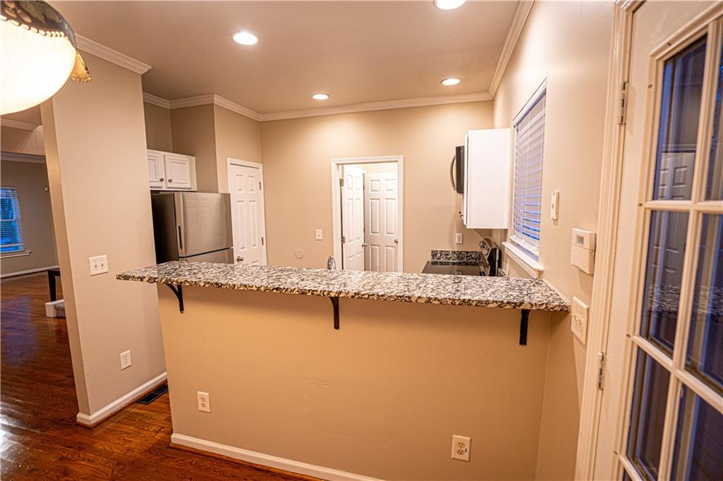 1188 Ira Street Southwest Atlanta, GA 30310 - Photo 9 of 35