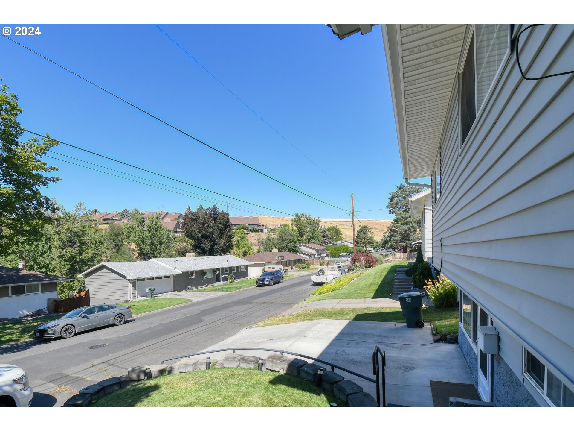 812 Northwest 6th Street Pendleton, OR 97801 - Photo 4 of 40 Gallery Image 4