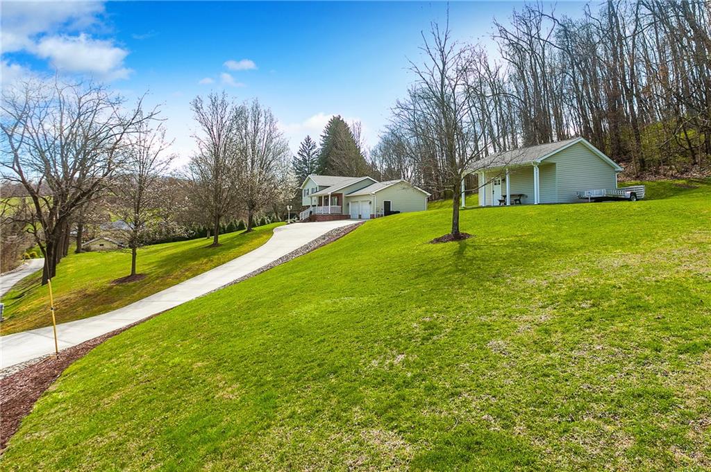 140 Colvin Road Charleroi, PA 15022 - Photo 2 of 25 Gallery Image 2