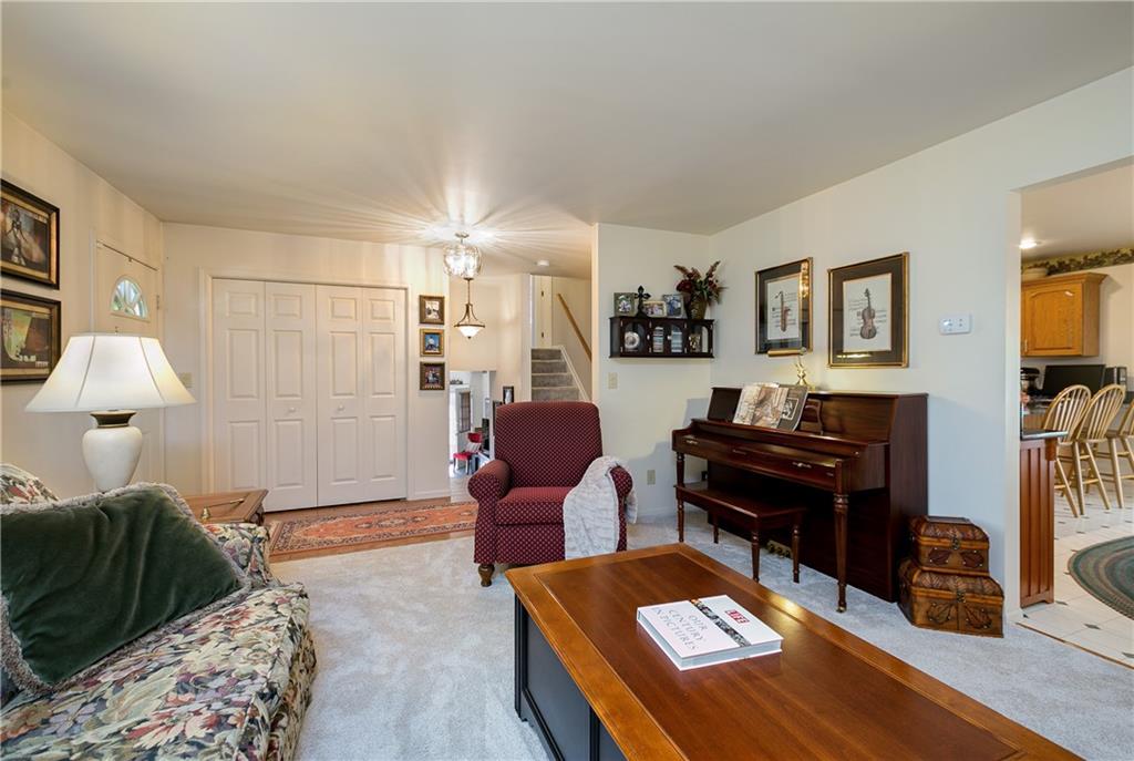 140 Colvin Road Charleroi, PA 15022 - Photo 4 of 25 Gallery Image 4
