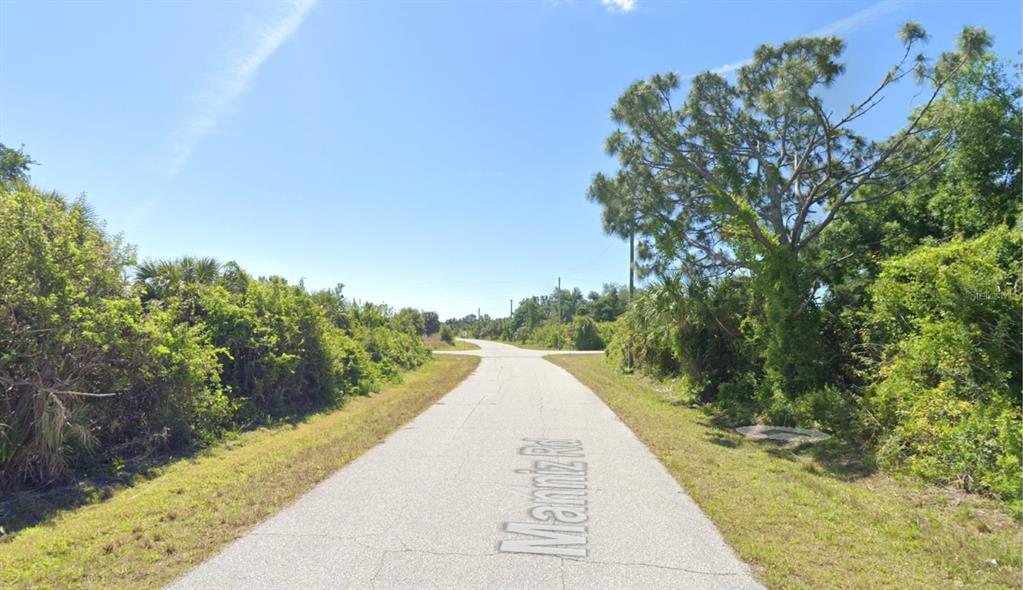 7105 Manniz Road Port Charlotte, FL 33981 - Photo 4 of 13