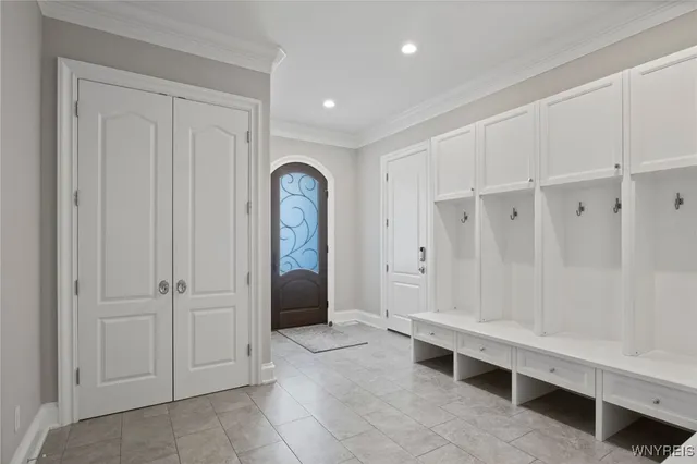 $2,600,000 | 5558 Herons Glen, Clarence, NY 14031