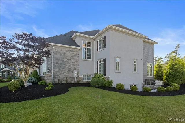 $2,600,000 | 5558 Herons Glen, Clarence, NY 14031