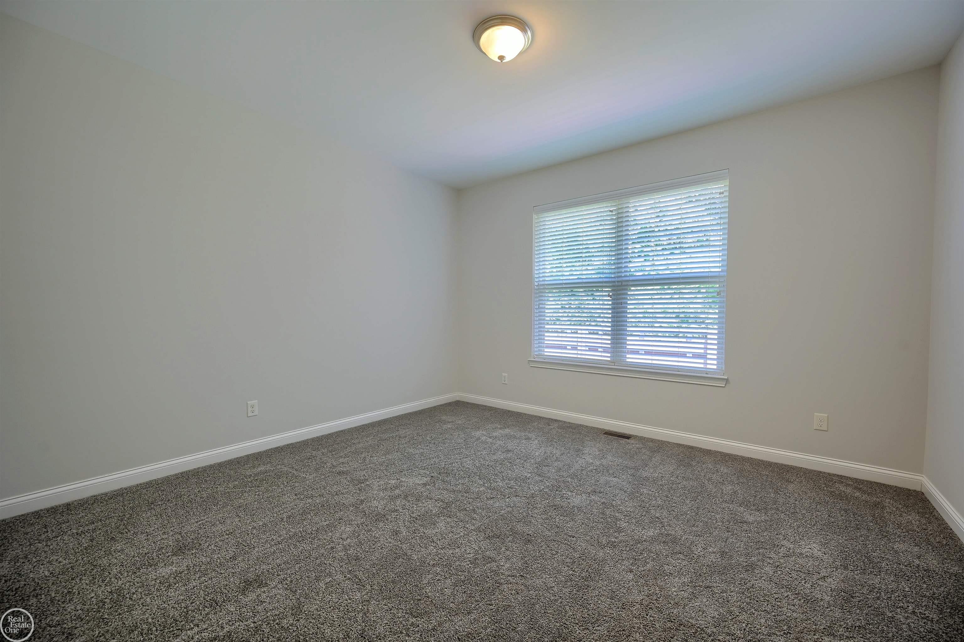 8199 22 Mile Road, Unit RIGHT SIDE ) Utica, MI 48317 - Photo 44 of 59