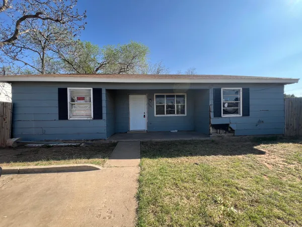 $55,000 | 1309 32nd Street, Lubbock, TX 79411