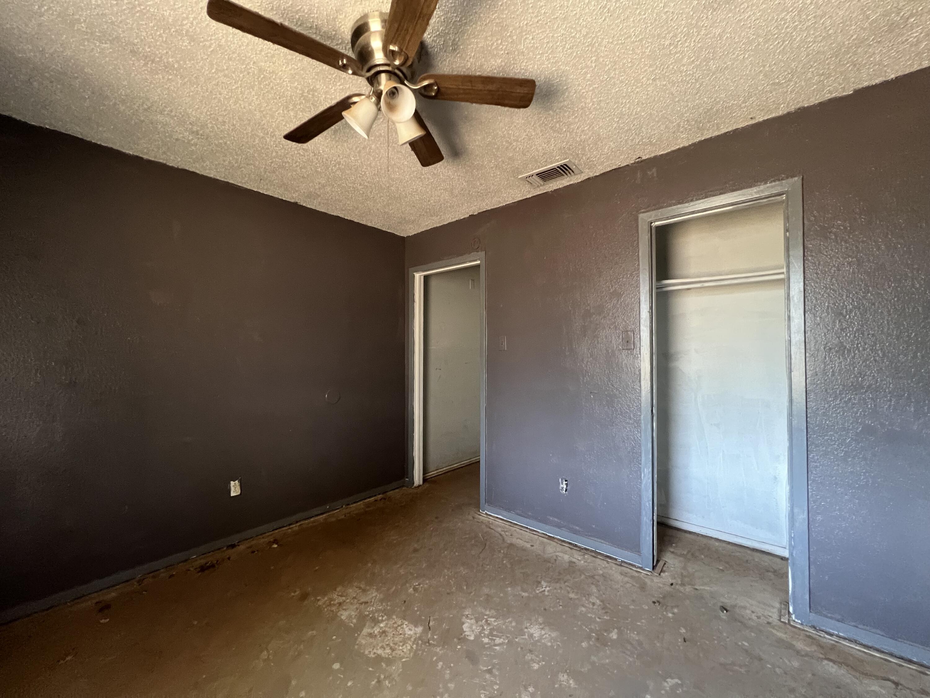 1309 32nd Street Lubbock, TX 79411 - Photo 13 of 28 an empty room