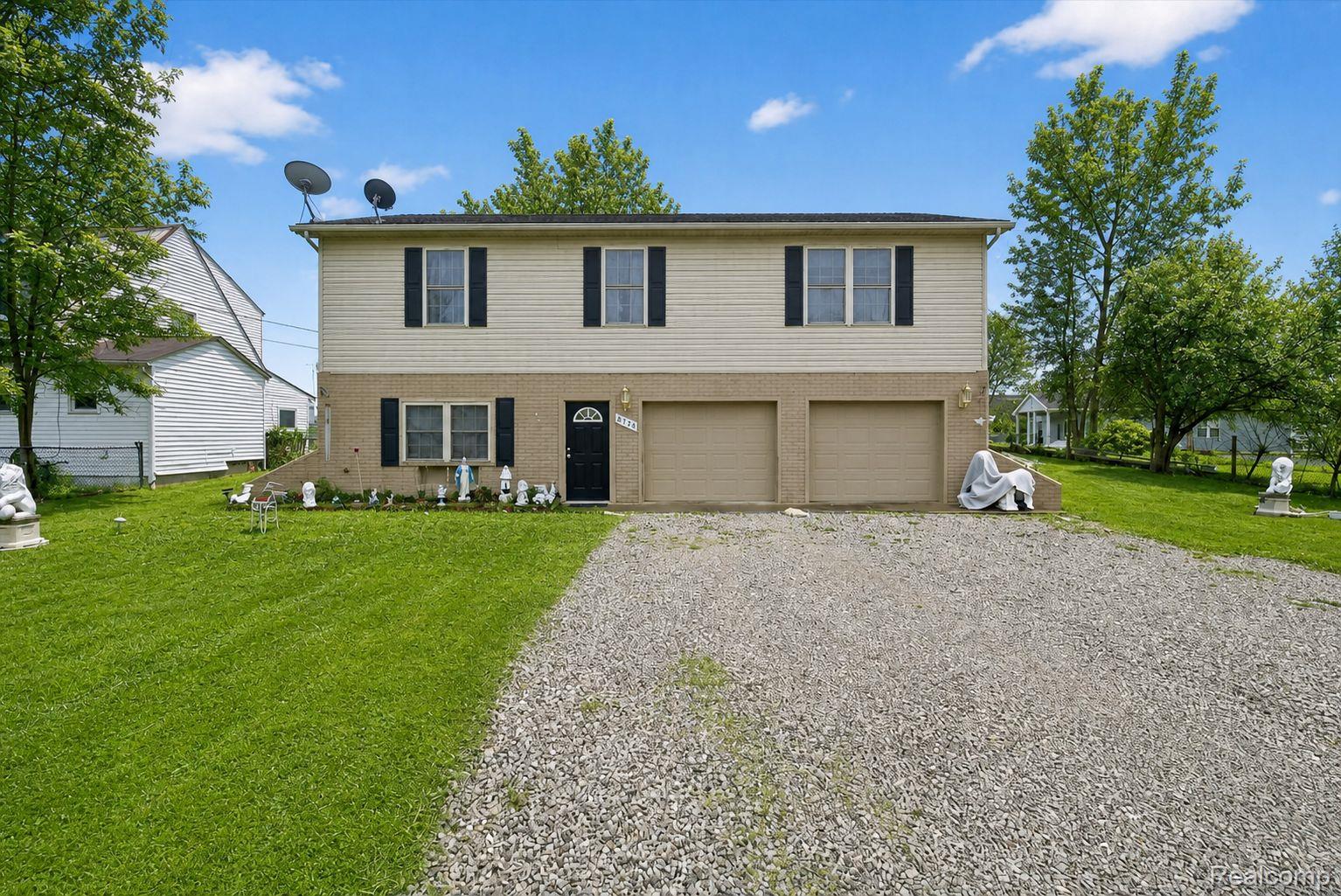 6198 Brancheau Road Newport, MI 48166 - Photo 10 of 47 d.jpg