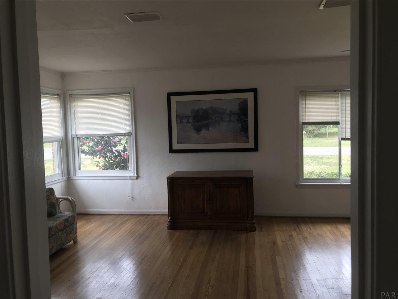 200 Berry Road Pensacola, FL 32507 - Photo 4 of 10