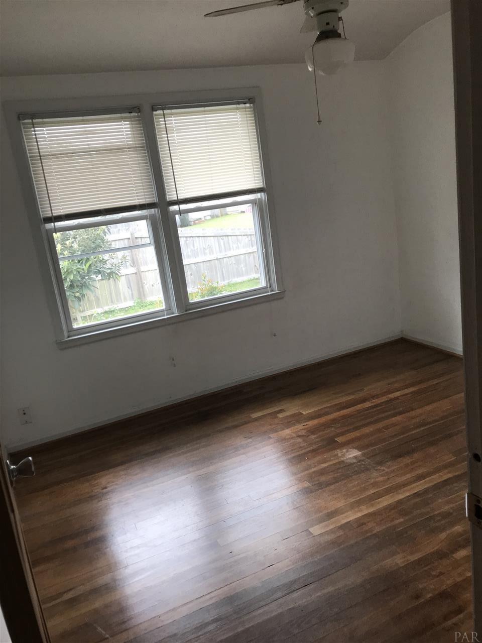 200 Berry Road Pensacola, FL 32507 - Photo 9 of 10