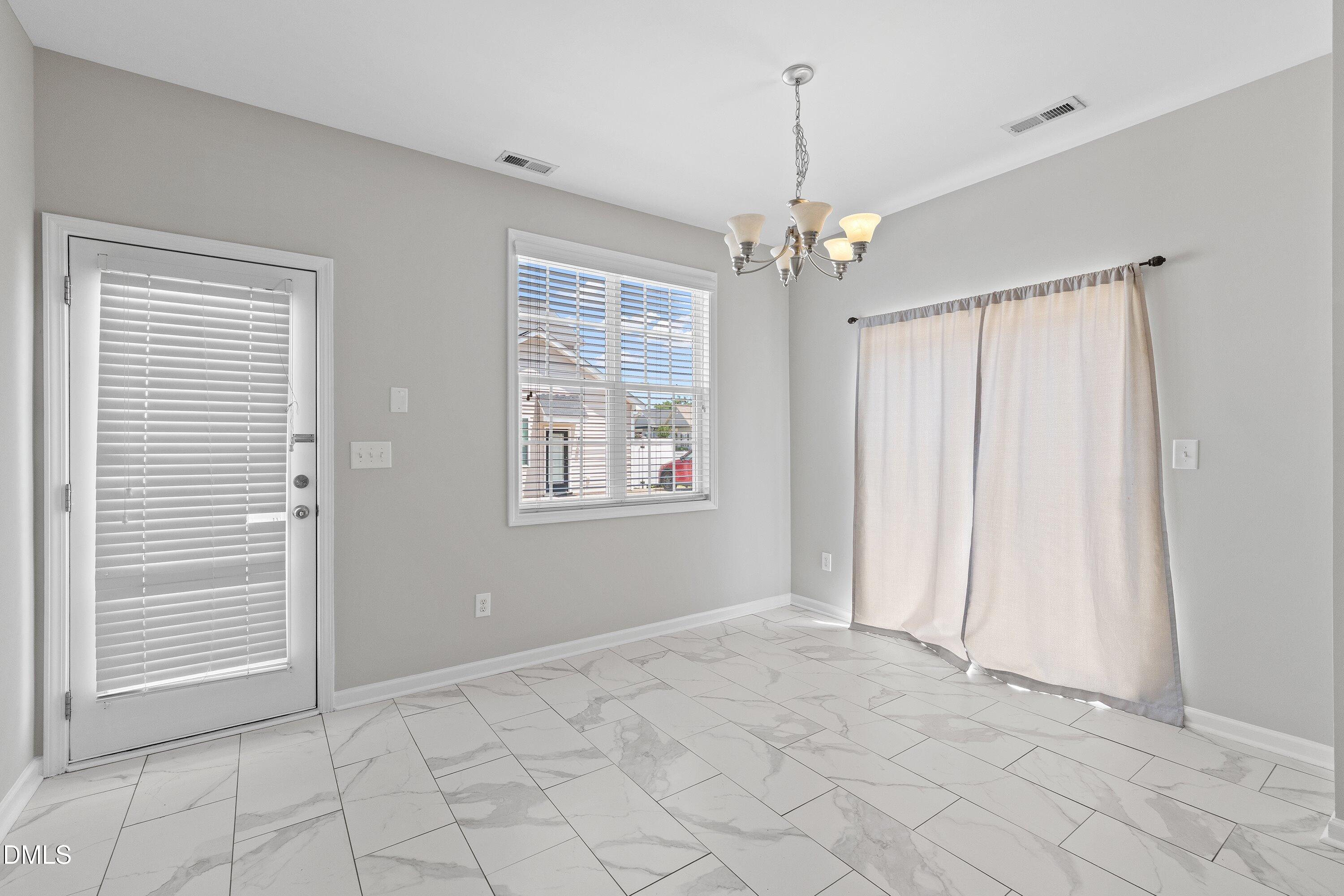 123 Scotch Bonnet Ridge Clayton, NC 27520 - Photo 14 of 41 21-123 Scotch Bonnet Ridge_0300