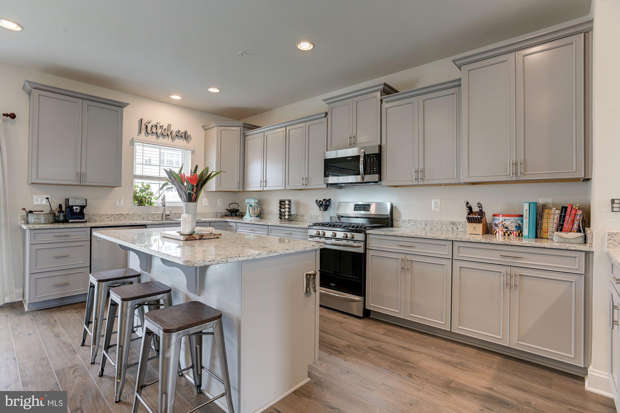 1228 Gaston Road Aberdeen, MD 21001 - Photo 17 of 37 Eat-in Kitchen