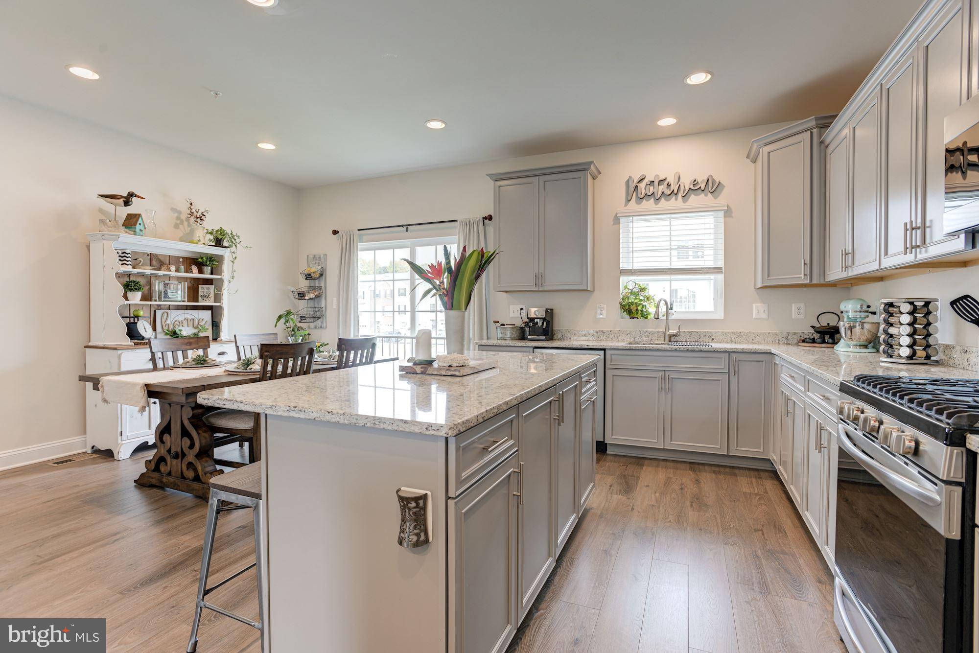 1228 Gaston Road Aberdeen, MD 21001 - Photo 18 of 37 Eat-in Kitchen