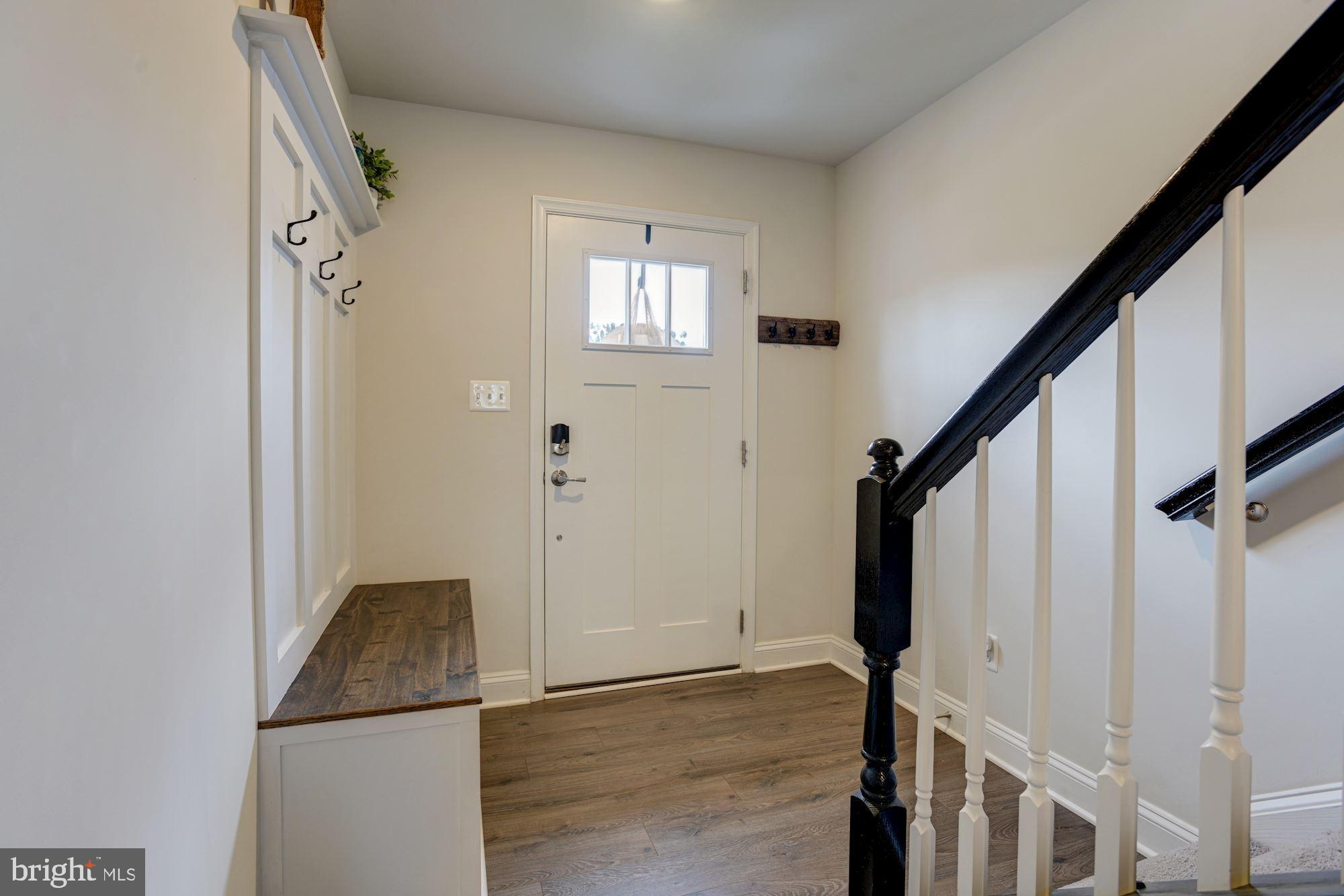 1228 Gaston Road Aberdeen, MD 21001 - Photo 4 of 37 Foyer