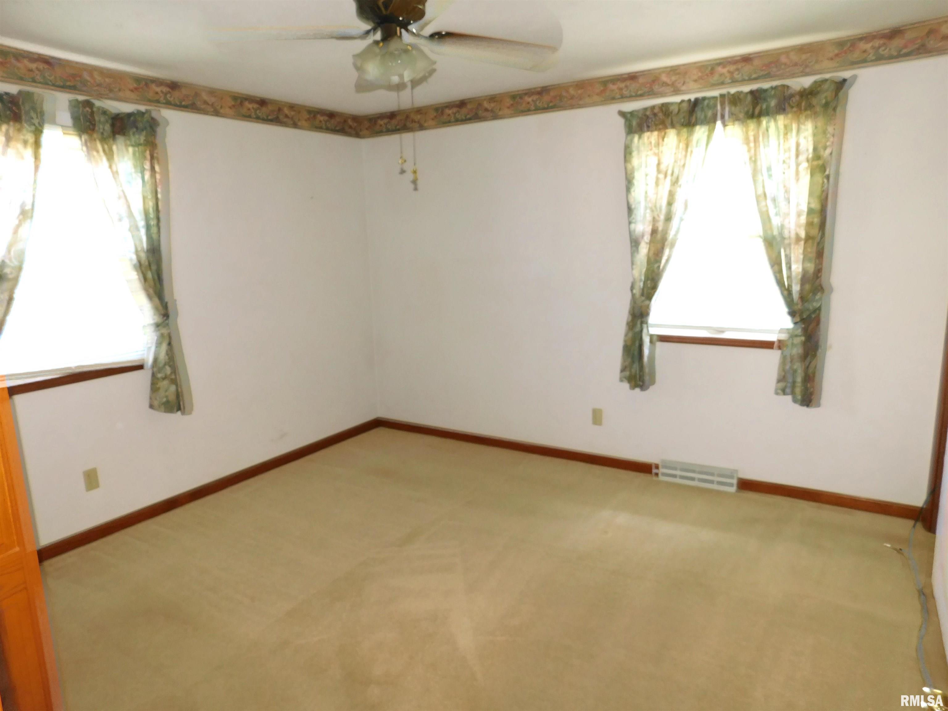 35 Galahad Drive Rochester, IL 62563 - Photo 8 of 22