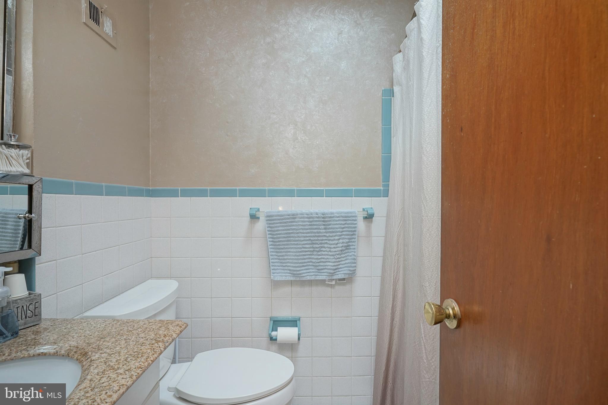 3864 Fairdale Road Philadelphia, PA 19154 - Photo 14 of 20 Gallery Image 14