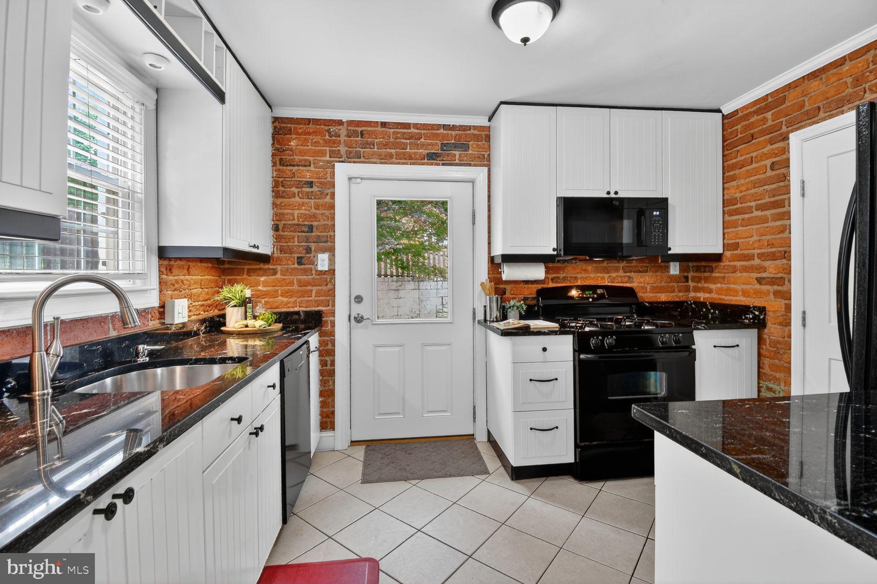 608 Wayne Avenue Silver Spring, MD 20910 - Photo 9 of 42
