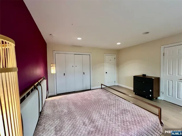 $3,600 | 195 Sandcastle Key, Secaucus, NJ 07094