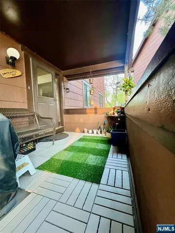 $3,600 | 195 Sandcastle Key, Secaucus, NJ 07094