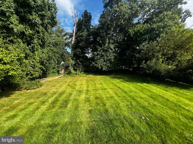 a view of an outdoor space and deck