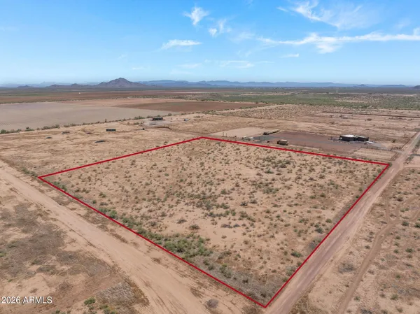 $450,000 | 0 Long Rifle Road, Aguila, AZ 85320