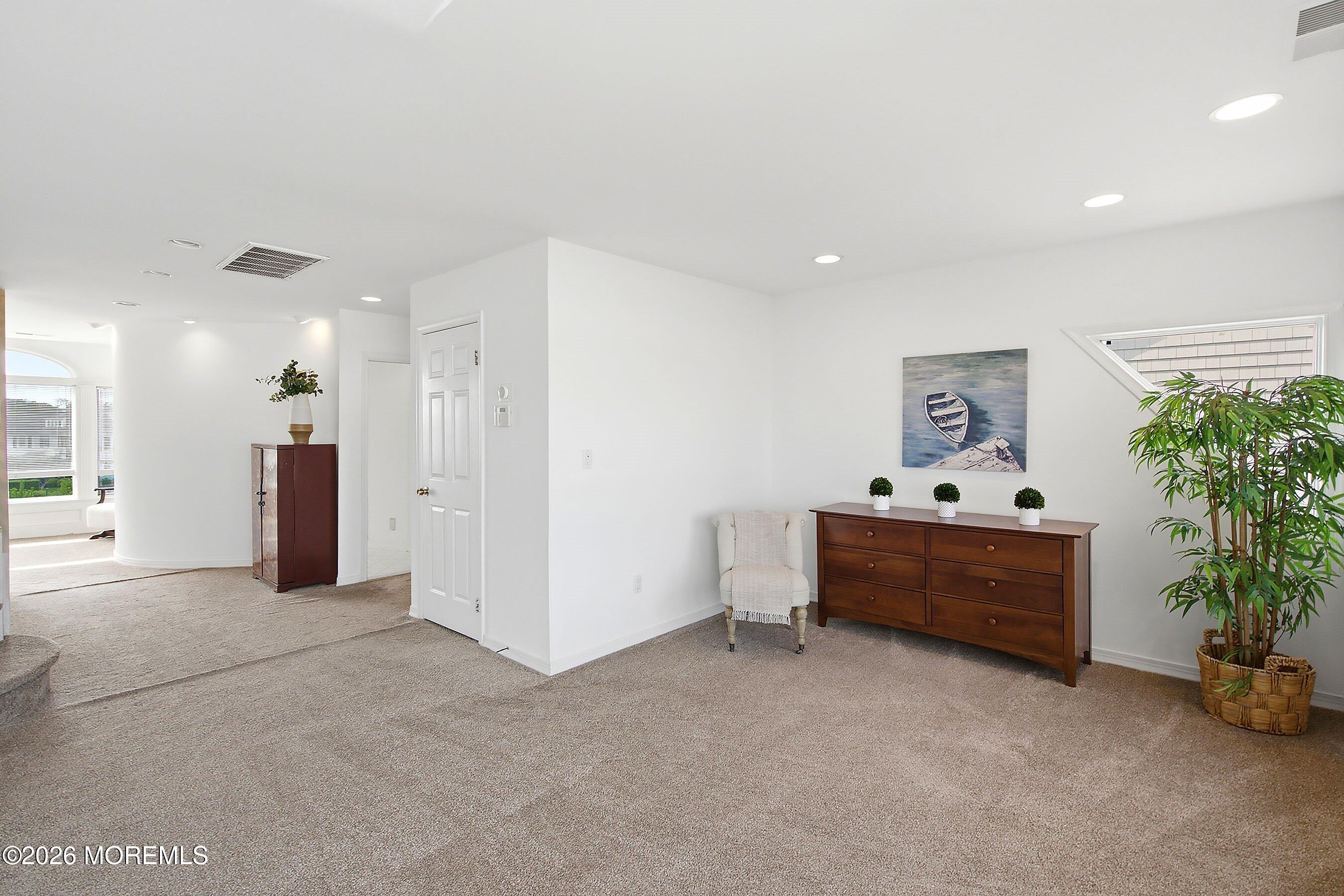 2007 Ocean Avenue North Spring Lake, NJ 07762 - Photo 26 of 86 54-Bed 5F