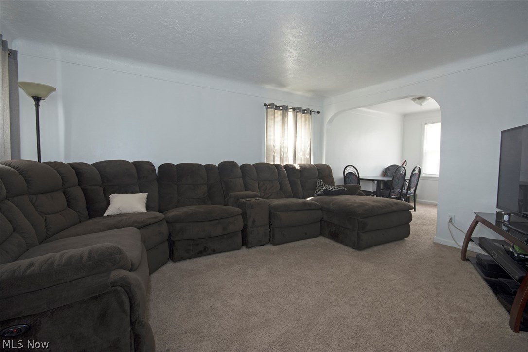 4560 Roadoan Road Brooklyn, OH 44144 - Photo 4 of 23