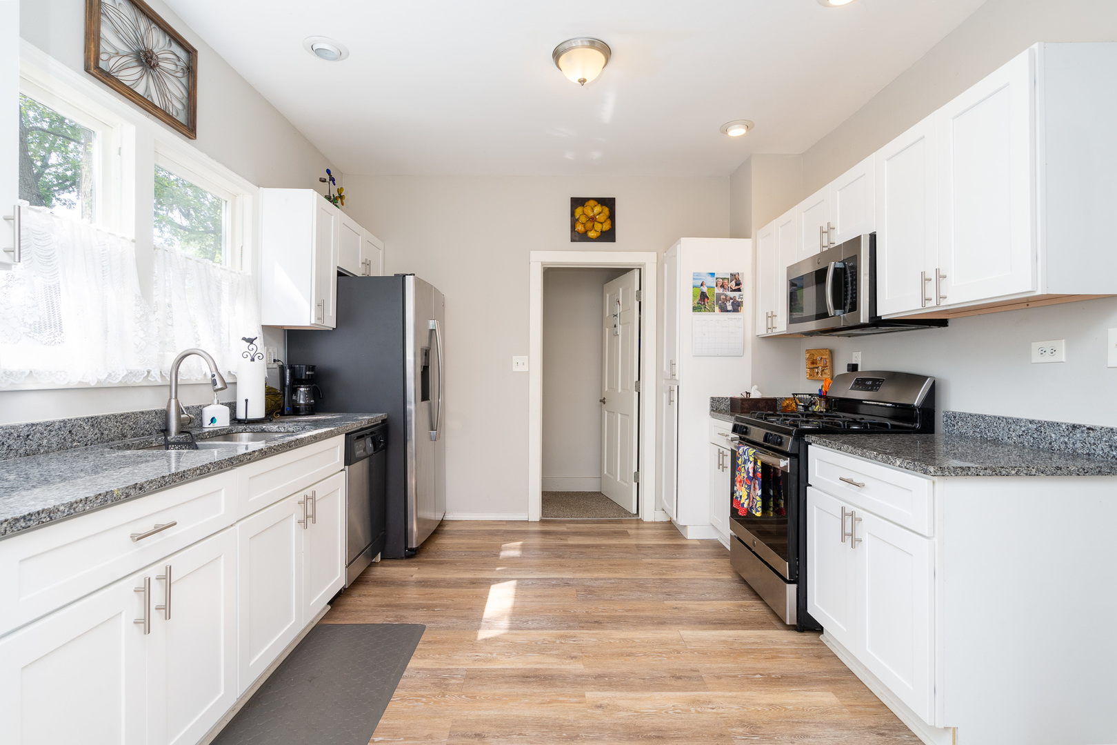 56 Cherry Hill Road Joliet, IL 60433 - Photo 4 of 36 Gallery Image 4
