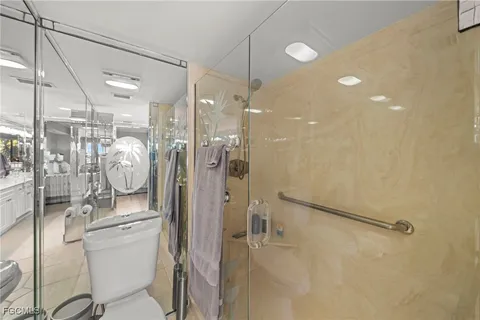 $400,000 | 4013 Southeast 20th Place, Unit 401, Cape Coral, FL 33904