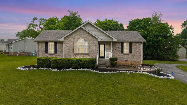 $249,990 | 572 Cabot Cove, Clarksville, TN 37042