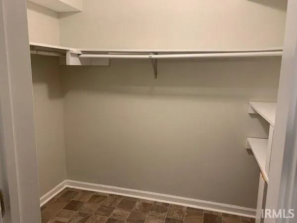 $2,400 | 1116 South Park Avenue, Bloomington, IN 47401