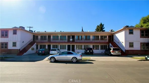 $1,595 | 6951 Simpson Avenue, Unit 12, North Hollywood, CA 91605