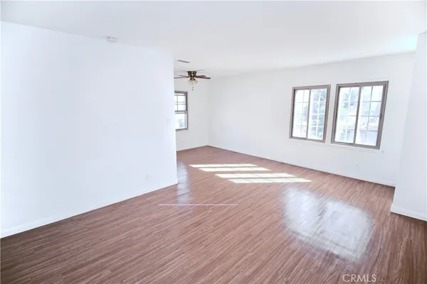 $1,595 | 6951 Simpson Avenue, Unit 12, North Hollywood, CA 91605