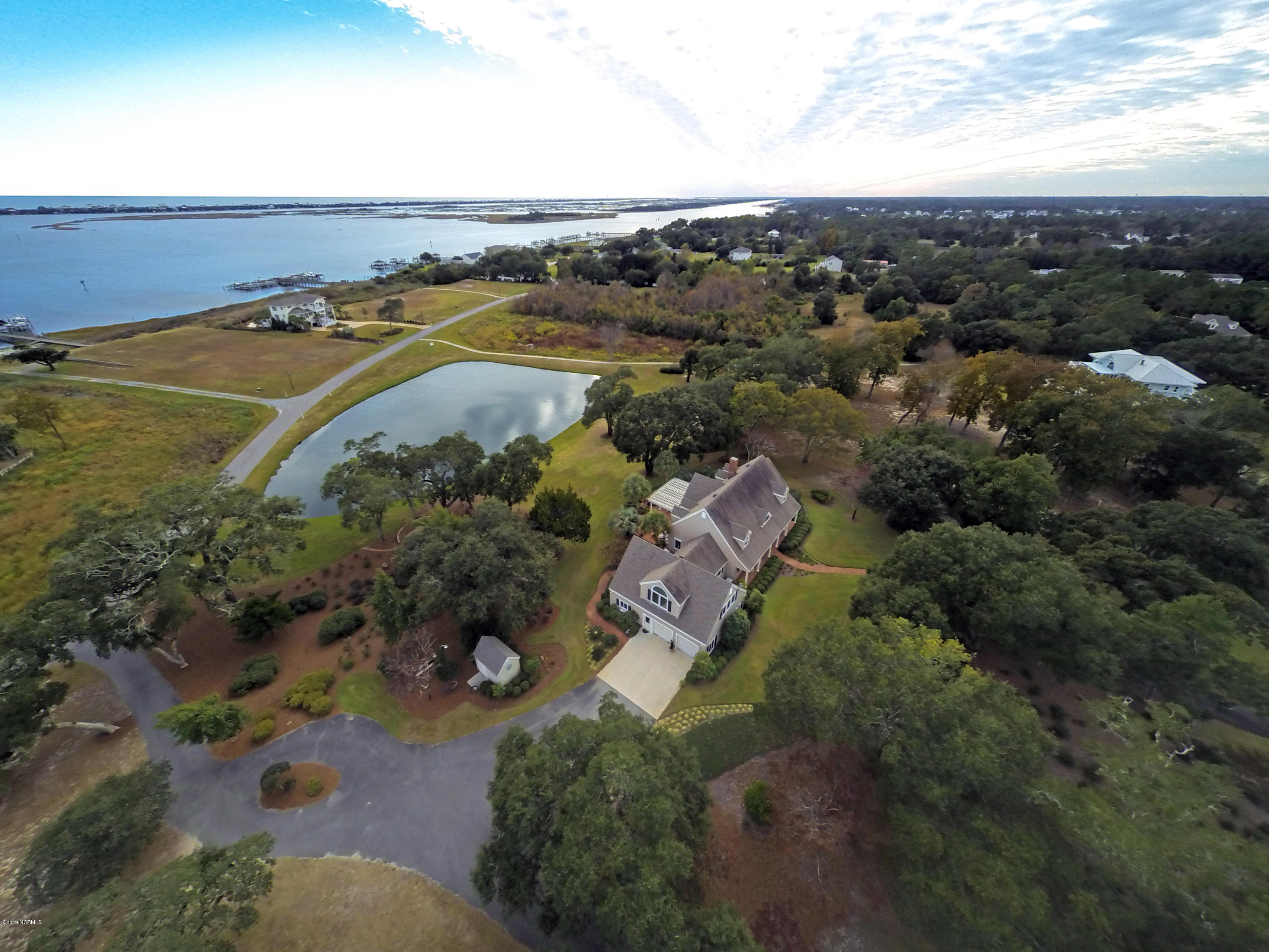 226 Ballast Point Road Hampstead, NC 28443 - Photo 7 of 39 6