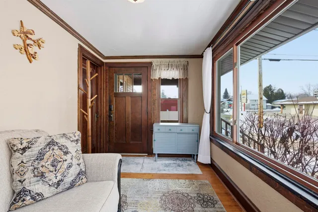 $264,900 | 1314 North Harriman Street, Appleton, WI 54911