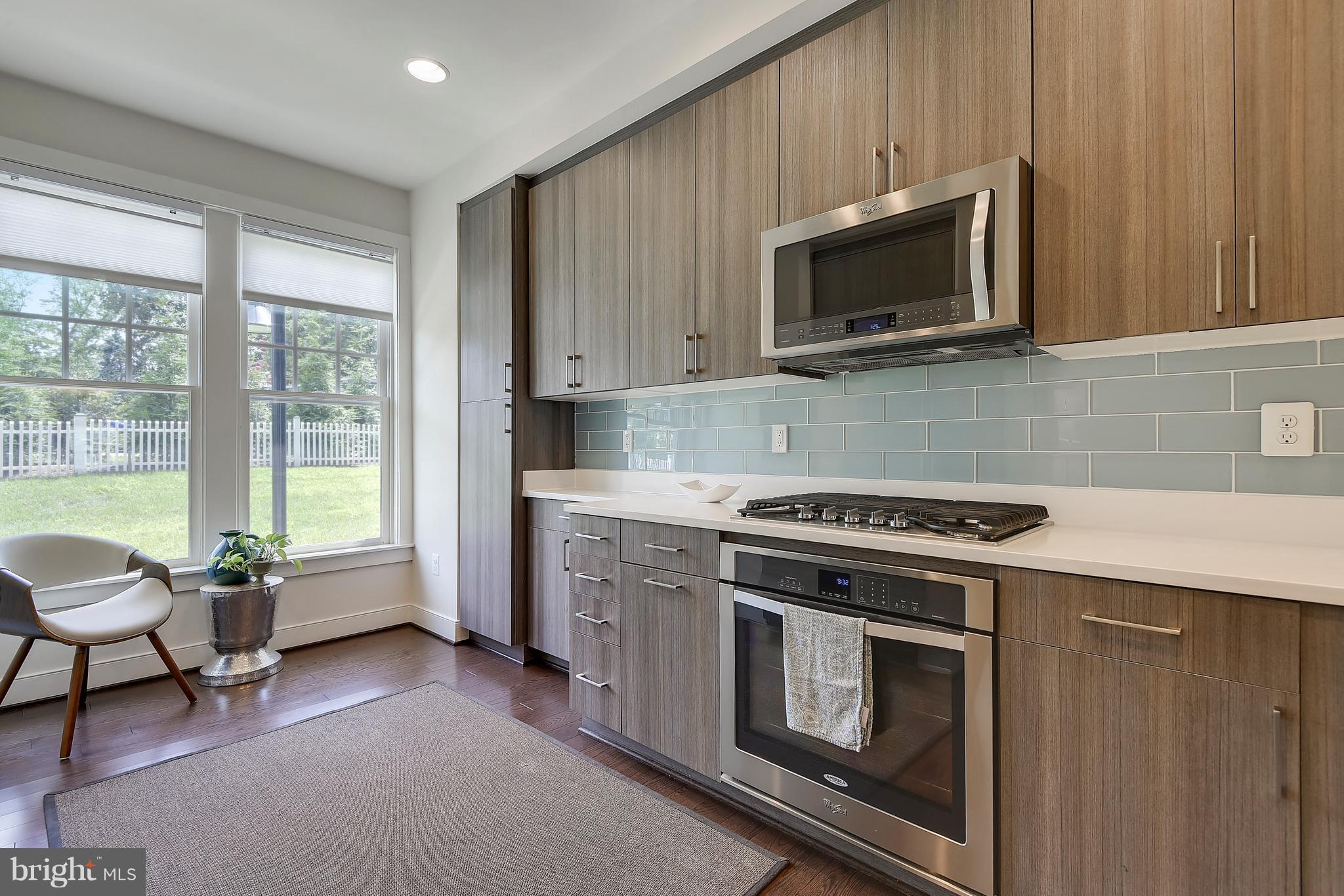 30 Ellsworth Heights Street Silver Spring, MD 20910 - Photo 5 of 30 Kitchen