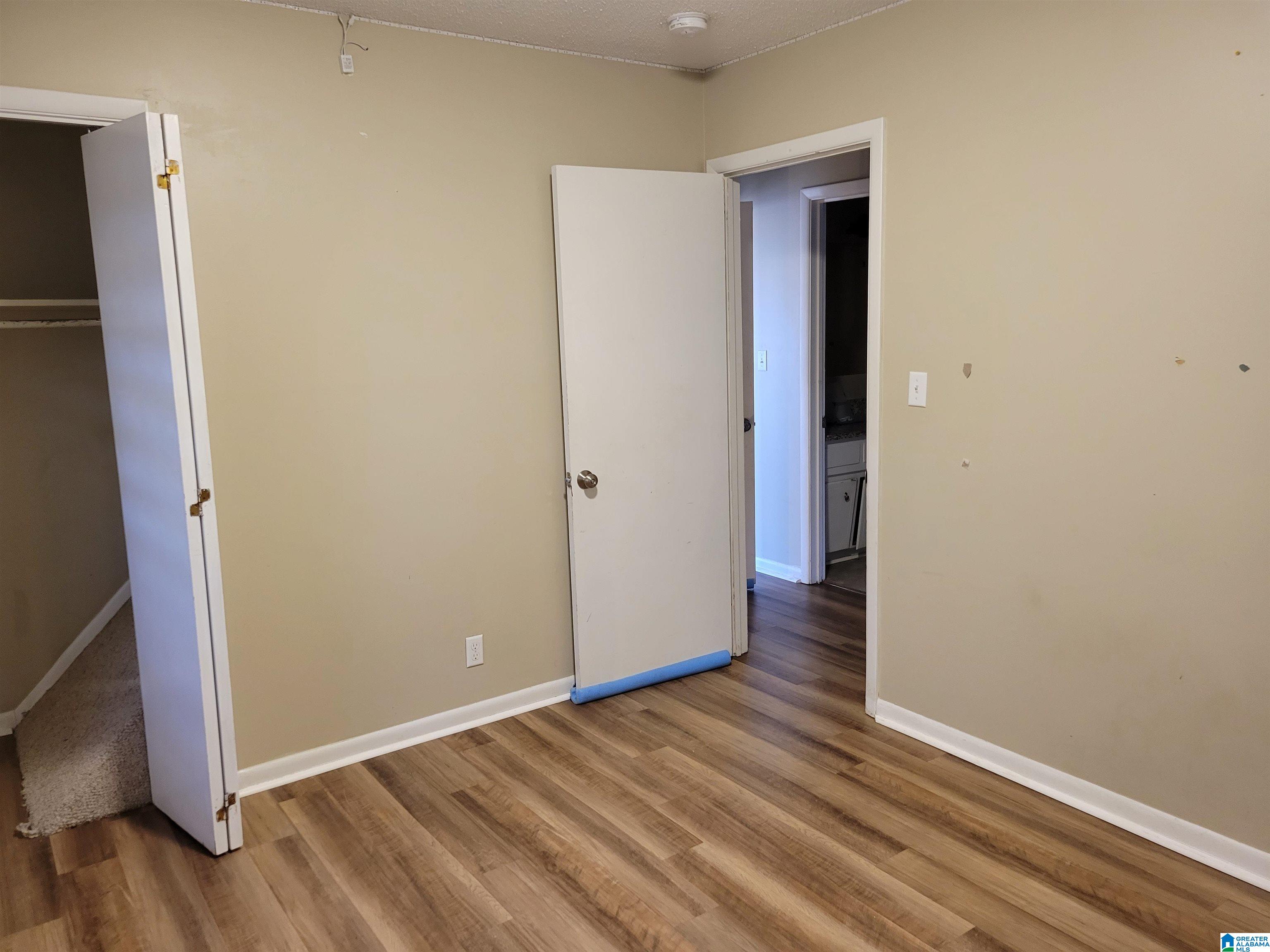 932 Longview Circle Adamsville, AL 35005 - Photo 8 of 15