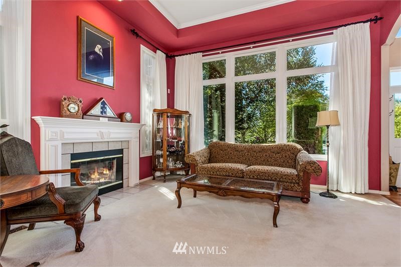 18911 2nd Place West Bothell, WA 98012 - Photo 6 of 17